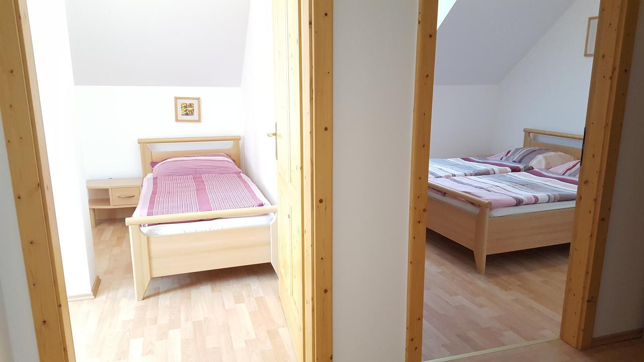 Gasthof Kremslehner Stephanshart Bagian luar foto