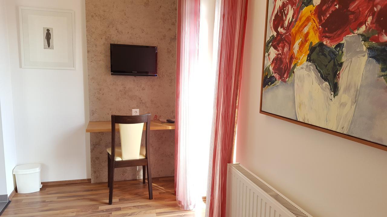Gasthof Kremslehner Stephanshart Bagian luar foto