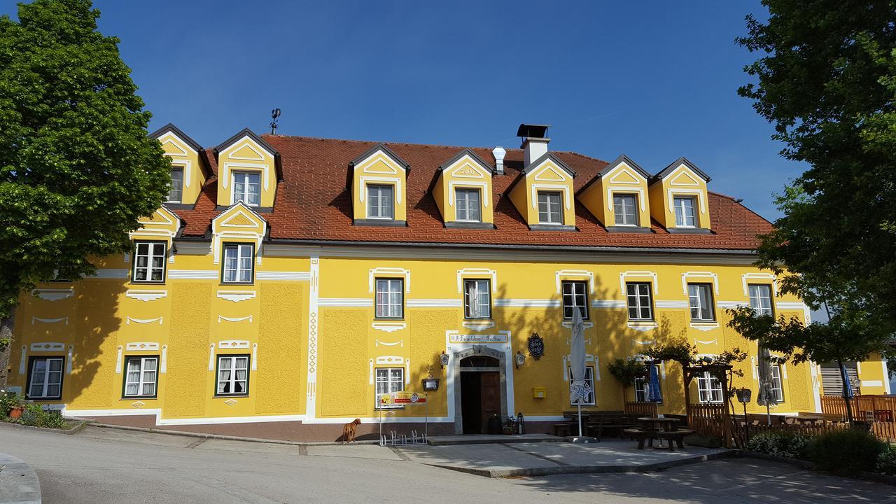 Gasthof Kremslehner Stephanshart Bagian luar foto